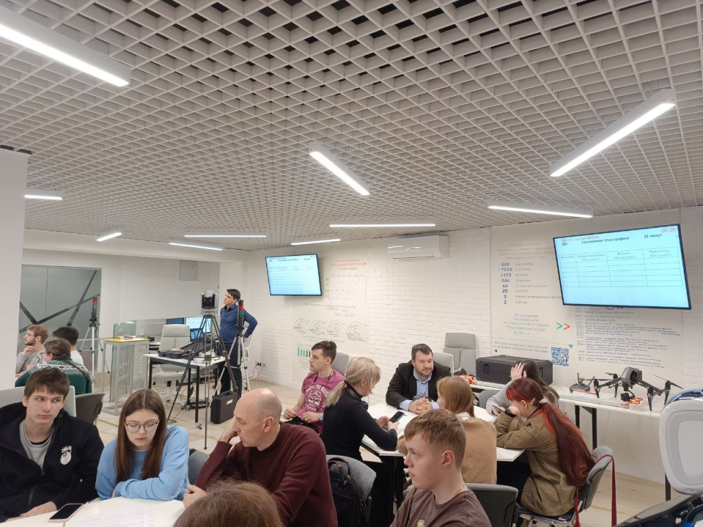 обсуждение проектов.jpg